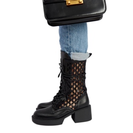 Svarta genombrutna Visalia stövlar med hög klack