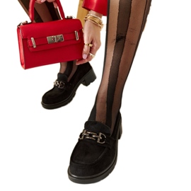 Svarta loafers i mocka från Lyyla