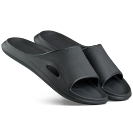 Svarta flipflops för pool