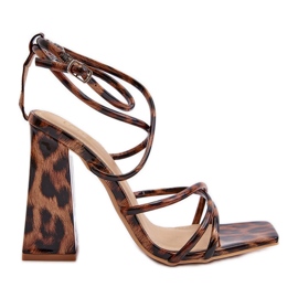 Fashionabla bruna högklackade sandaler Josette