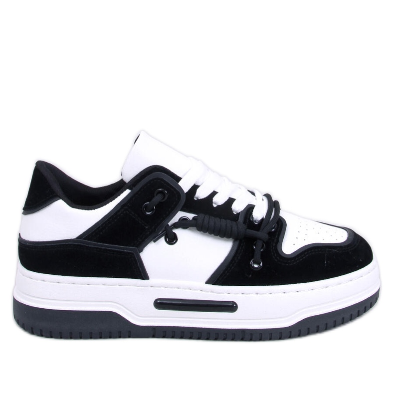 Clavell Svarta sneakers med hög sula