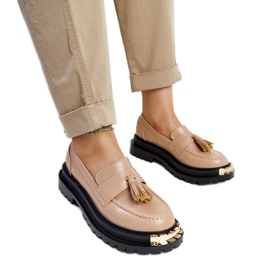 Beige massiva mockasiner med guldinlägg från Tuga