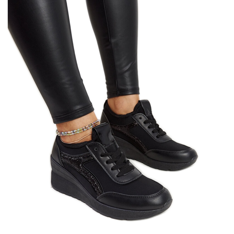 Svarta Hermina wedge sneakers
