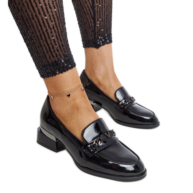 Svarta lackskor från Vinceza