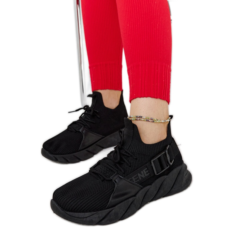 Svarta lätta Faruz-sportsneakers