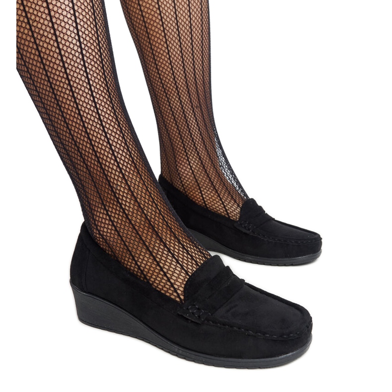 Sakena wedge loafers i svart mocka