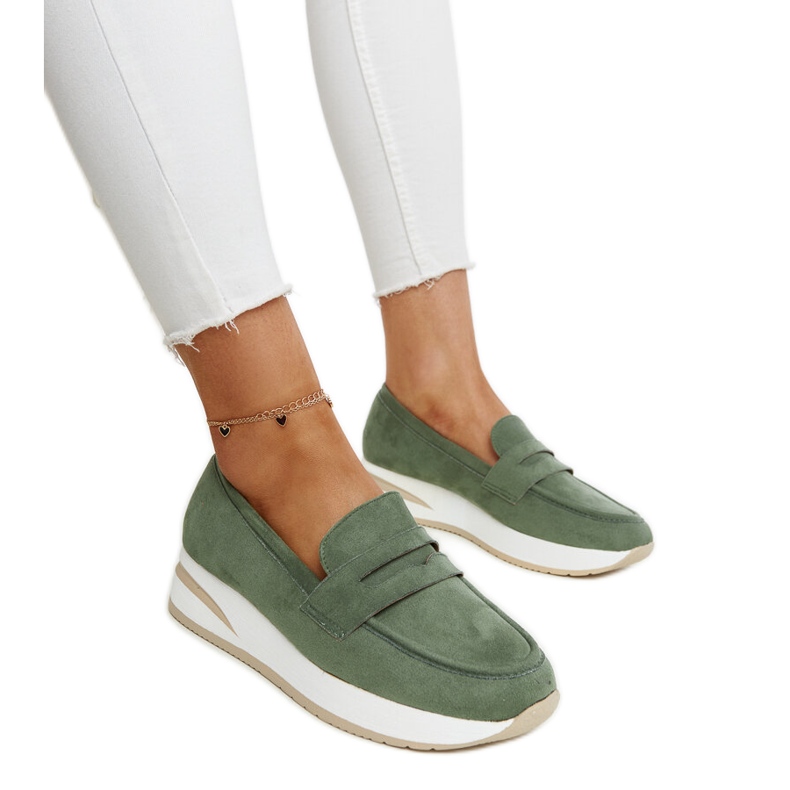 Venla sportskor i grön mocka