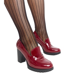 Röda patentpumps med högklackat Licoletta