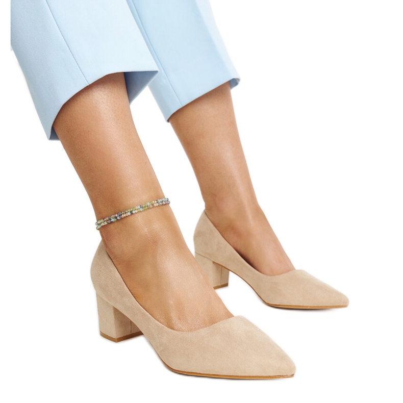 Beige högklackade Araxi pumps