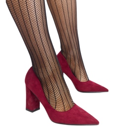 Vinröda högklackade pumps från Leea