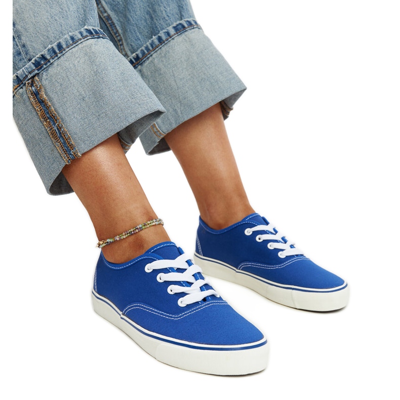 Blå klassiska Erla sneakers