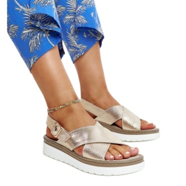 Ithar plattformssandaler i guldläder gyllene