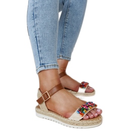 Beige sandaler med färgglada Galatine stenar