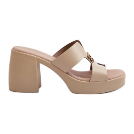 Zazoo 40419 flip-flops i läder för kvinnor med utskärningar och dekoration, beige