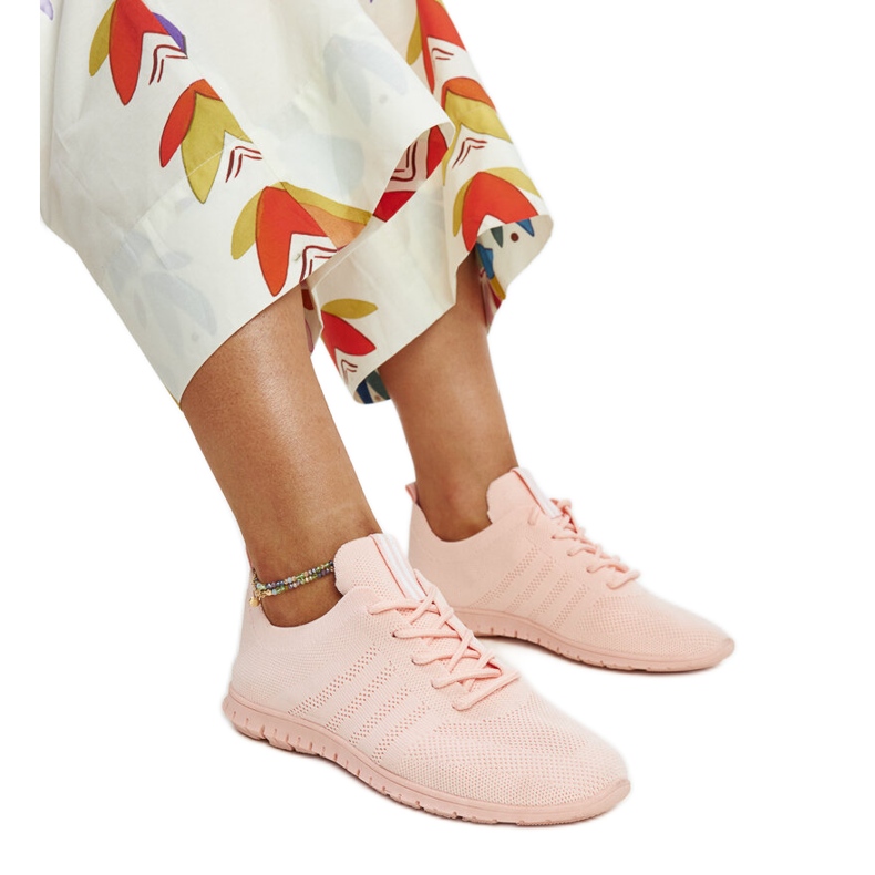 Rosa Shukornia sportsneakers