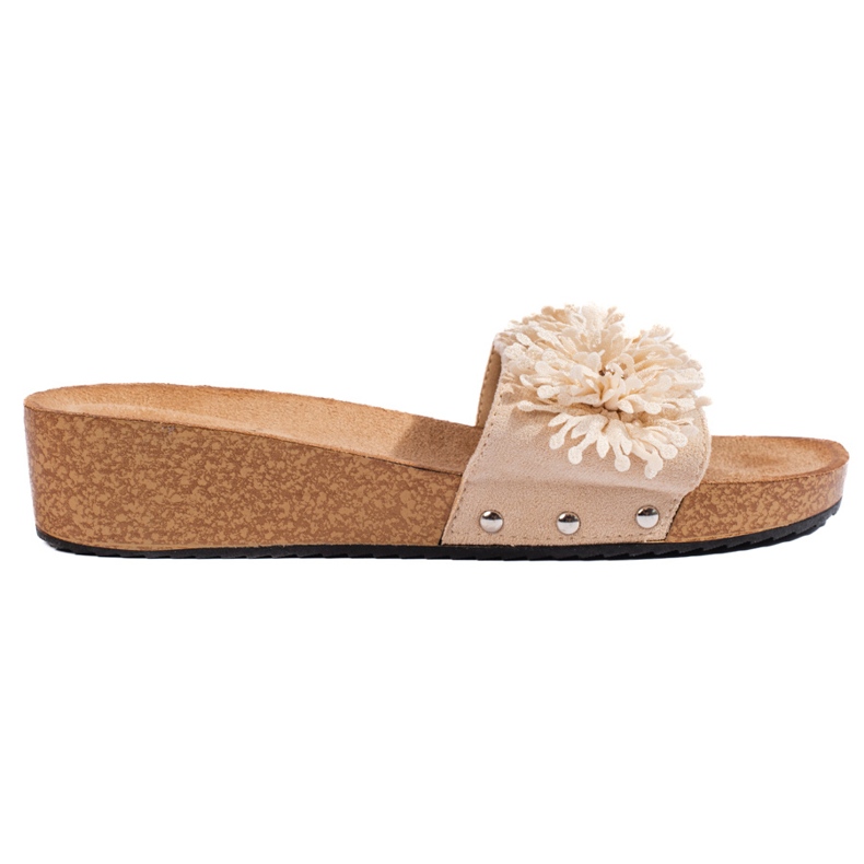 Damtofflor i beige mocka med blommor