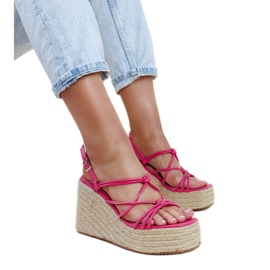 Mörkrosa Mara kilasandaler