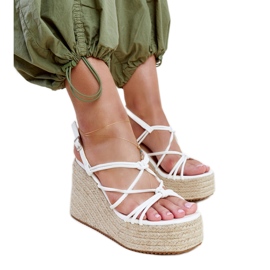 Vita Mara kilsandaler