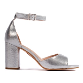 Högklackade silversandaler för kvinnor