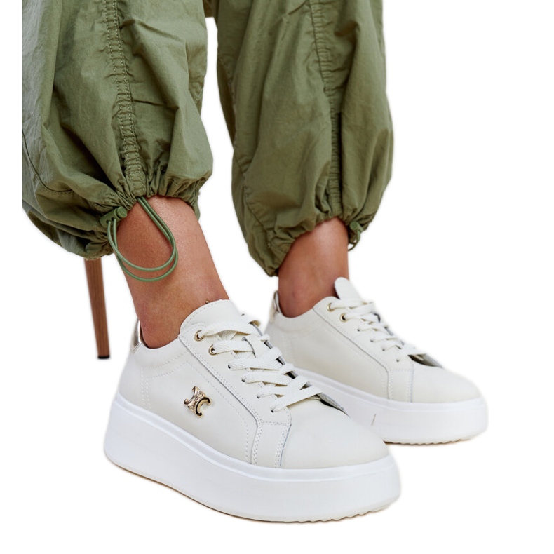 Ljusbeige lädersneakers med hög sula, Melita