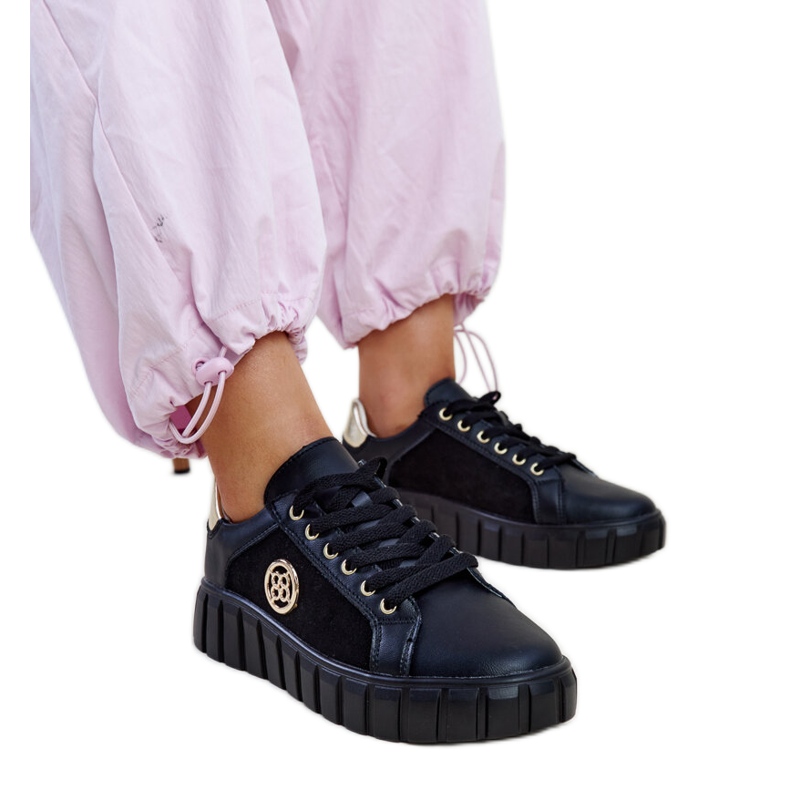 Svarta lädersneakers med massiv Viera-sula