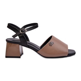 Vinceza Eleganta damsandaler gjorda av ekologiskt läder på block, Beige Vattima