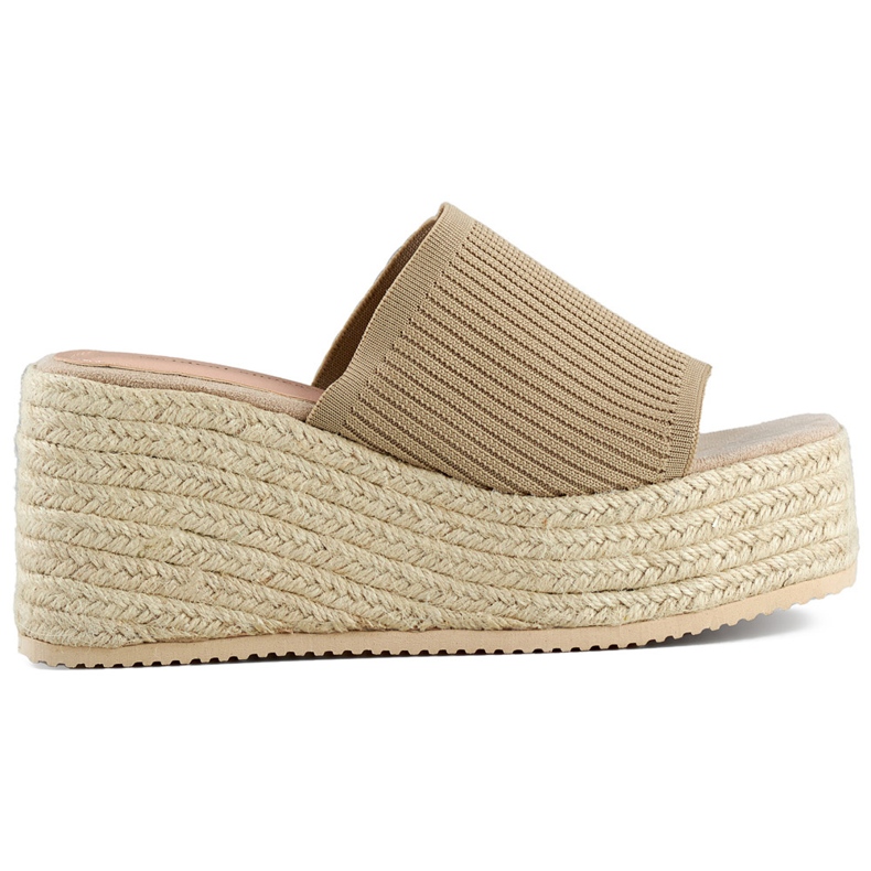 Beige espadrilleflipflops med hög kil