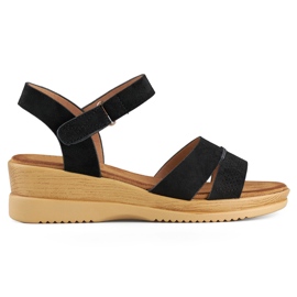Svarta kilsandaler i mocka, bekväma damsandaler