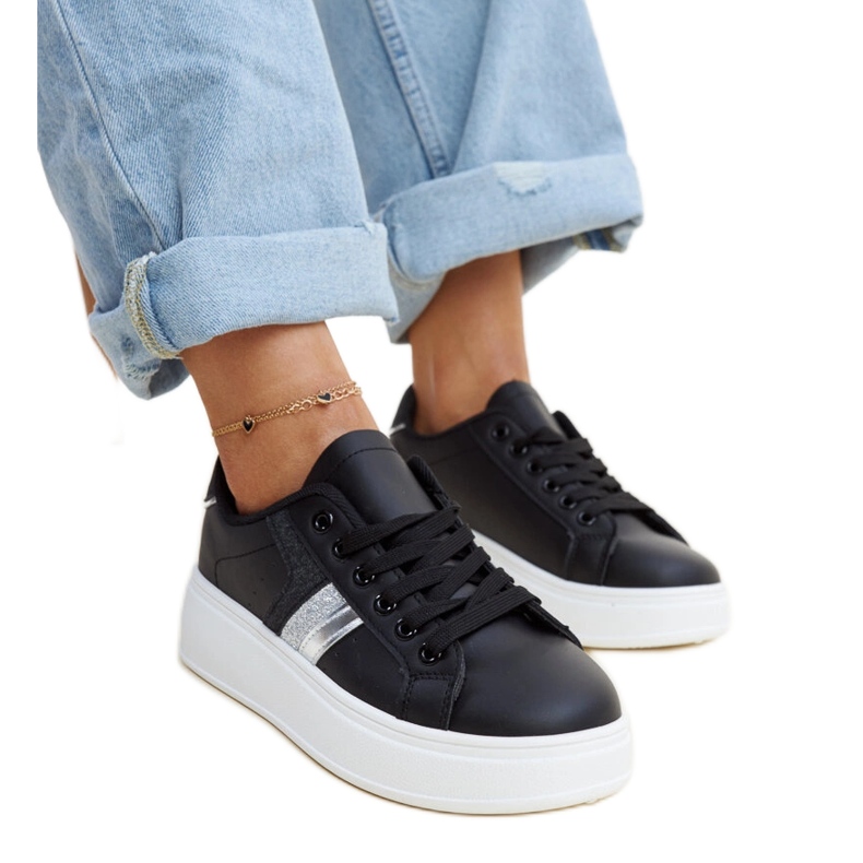 Svarta Basmalia sneakers