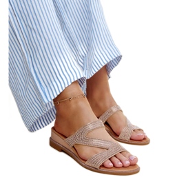 Rosa tofflor med låg kil från Asker