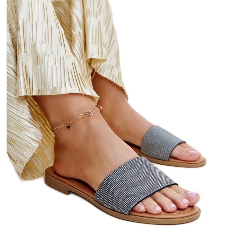 Svarta glänsande Anilsa flip-flops