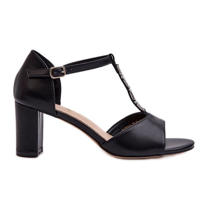 Damsandaler på hög klack med en dekorativ rem, ekologiskt läder, svart triavera