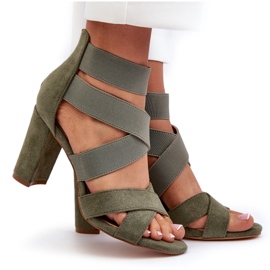 Högklackade damsandaler med remmar, grön Obissa