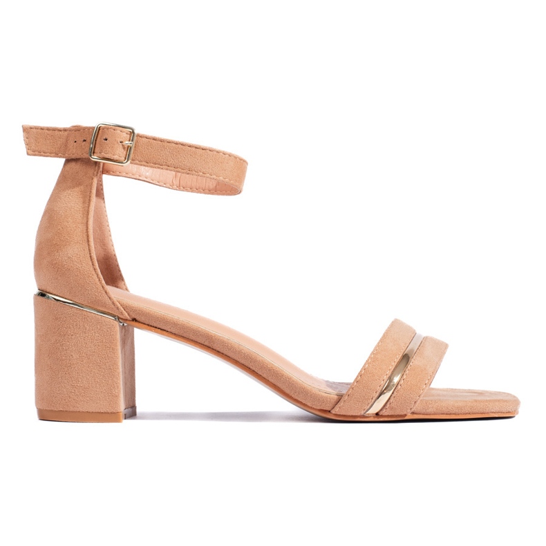 Bruna sandaler i mocka med låg klack