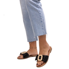 Svarta flipflops med Limera-spänne