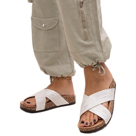 Tofflor med Ribera glans korksula vit