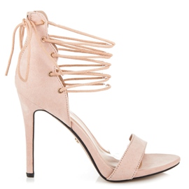 Ideal Shoes Knytna sandaler på hög klack brun