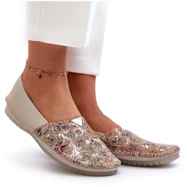 Läderballerinor för kvinnor Maciejka 1930B-04 Beige