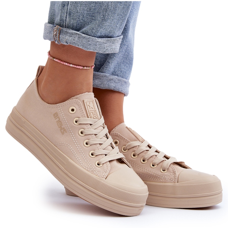 News Sneakers i beige tyg för damer Staneva