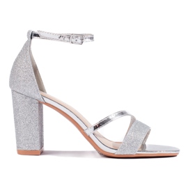 Högklackade silversandaler för kvinnor silver-