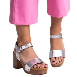 Silver massiva Adilar högklackade sandaler