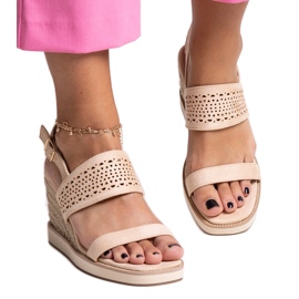 Beige Muhja sandaler med kil