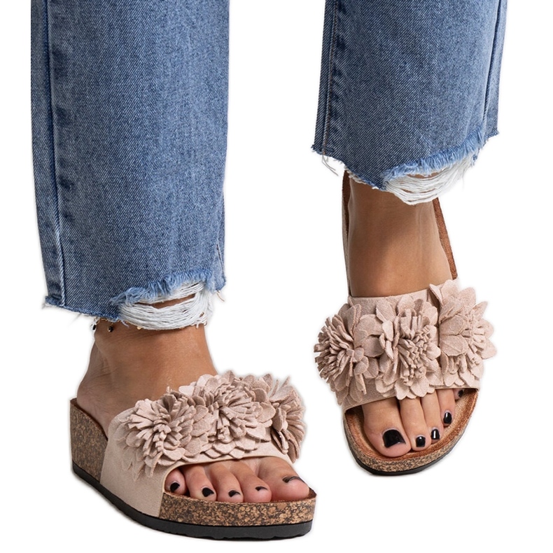 Beige flipflops med blommor på Apolonia-plattformen