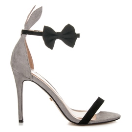 Marquiz Sandaler med öron och rosett grå