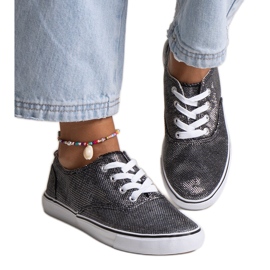 Svarta glänsande Carroline sneakers