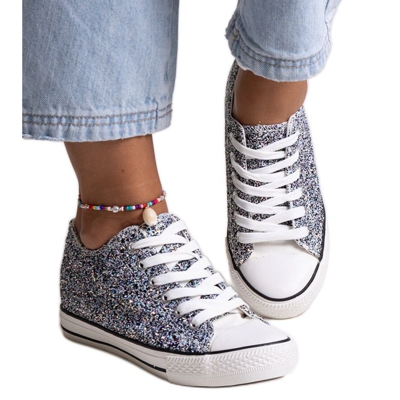 Svarta glänsande Jadwa high-top sneakers