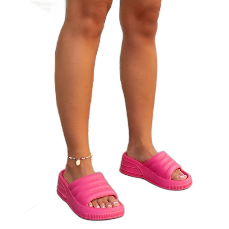 Rosa massiva Wegahta flipflops