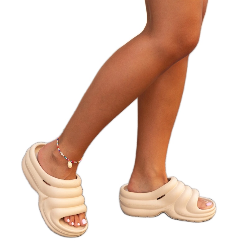 Beige massiva Amina flipflops