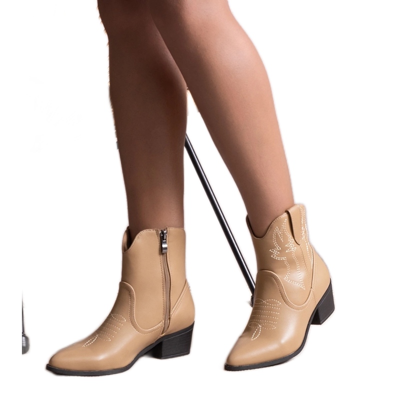 Beiga cowboystövlar från Madia beige