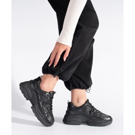 Svarta sneakers med tjock sula